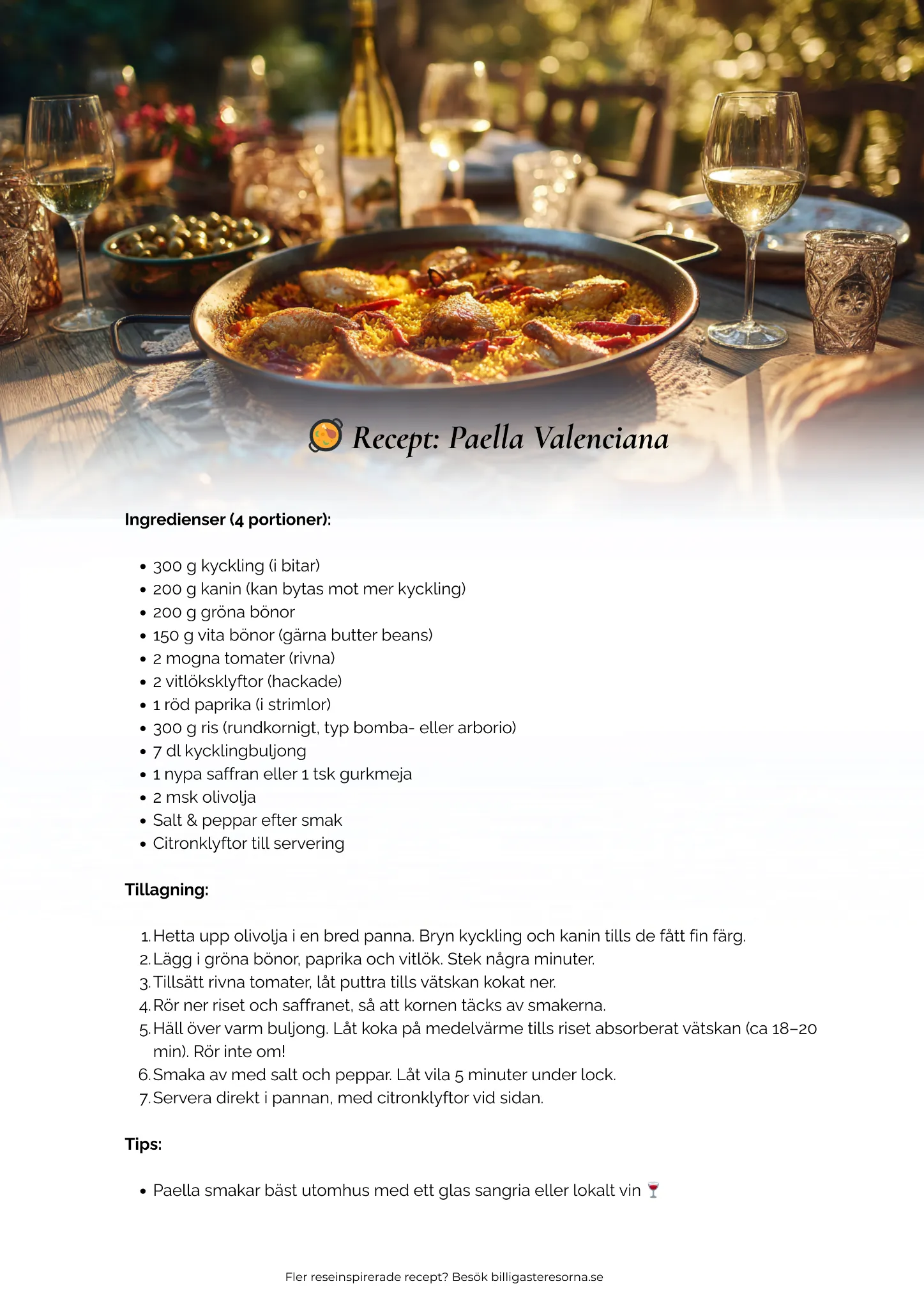 NÀrbild pÄ traditionell spansk Paella Valenciana med saffransris, kyckling och grönsaker.